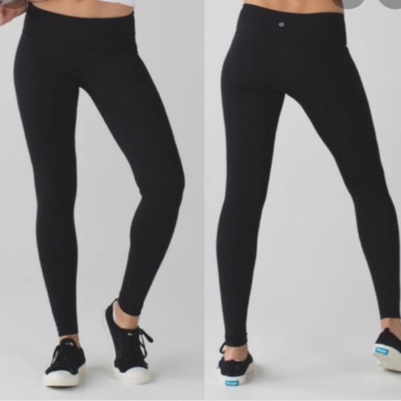 Lululemon Black Wunder Under Leggings - Picture 1 of 4